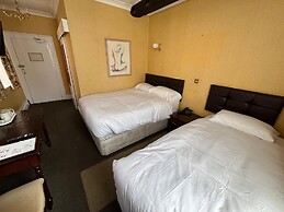 Castle Hotel