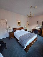 Castle Hotel