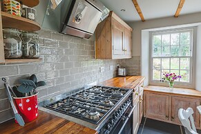 Treovis Cottage