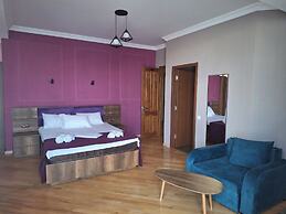 Hugo Boutique Hotel
