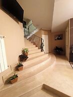 Hugo Boutique Hotel