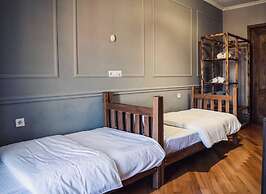 Hugo Boutique Hotel