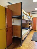Chillton Hostel