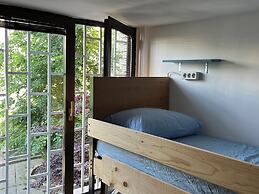 Chillton Hostel