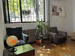 Chillton Hostel