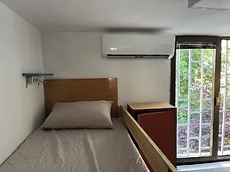 Chillton Hostel