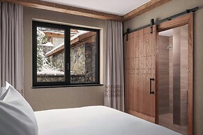 Ceylan Splend'or Uludag, Autograph Collection
