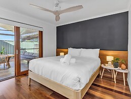 Kirra Shores Coastal Hideaway