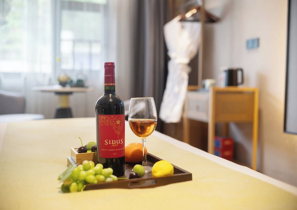 GUI YUAN ZHEN PIN HOTEL