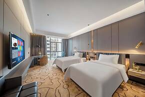 Pilot Hotel