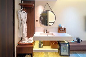 Yasong Jianwen Resort Hotel