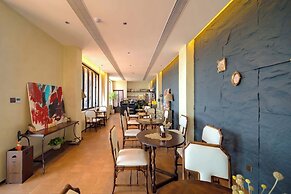 Yasong Jianwen Resort Hotel