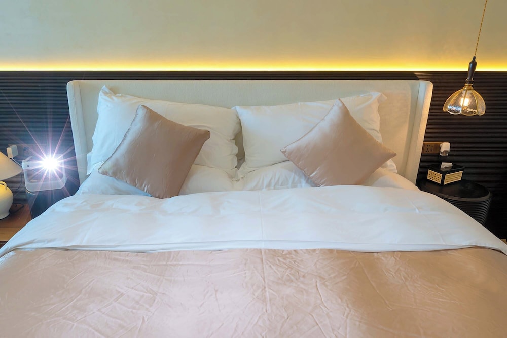 Yasong Jianwen Resort Hotel