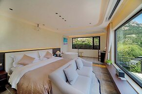 Yasong Jianwen Resort Hotel