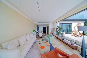 Yasong Jianwen Resort Hotel