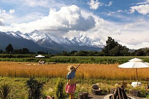 LiJiang Mountion Spring Resort
