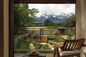 LiJiang Mountion Spring Resort