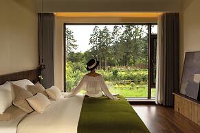 LiJiang Mountion Spring Resort
