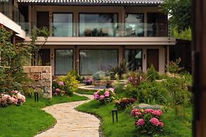 LiJiang Mountion Spring Resort