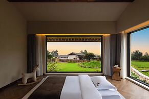 LiJiang Mountion Spring Resort