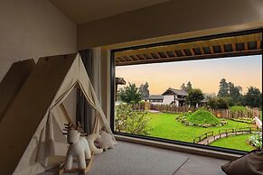 LiJiang Mountion Spring Resort