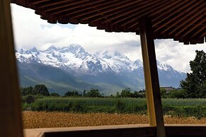 LiJiang Mountion Spring Resort