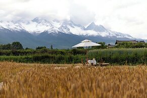 LiJiang Mountion Spring Resort