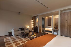 Shangri-la Nine Shepherds Oxygen Retreat