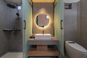 Shangri-la Nine Shepherds Oxygen Retreat
