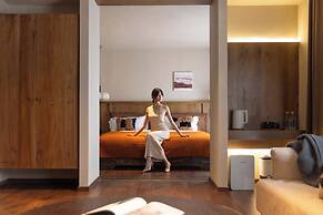 Shangri-la Nine Shepherds Oxygen Retreat