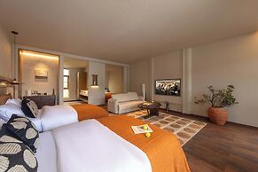 Shangri-la Nine Shepherds Oxygen Retreat