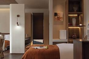 Shangri-la Nine Shepherds Oxygen Retreat