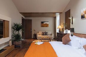 Shangri-la Nine Shepherds Oxygen Retreat