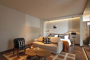 Shangri-la Nine Shepherds Oxygen Retreat