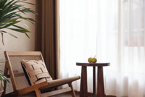 Shangri-la Nine Shepherds Oxygen Retreat