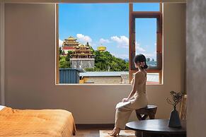 Shangri-la Nine Shepherds Oxygen Retreat