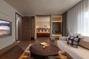 Shangri-la Nine Shepherds Oxygen Retreat