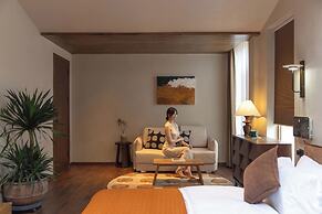 Shangri-la Nine Shepherds Oxygen Retreat