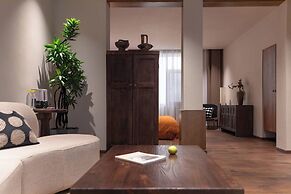 Shangri-la Nine Shepherds Oxygen Retreat