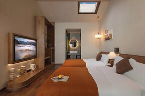 Shangri-la Nine Shepherds Oxygen Retreat