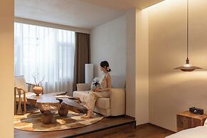 Shangri-la Nine Shepherds Oxygen Retreat