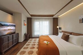 Shangri-la Nine Shepherds Oxygen Retreat