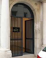 Elisabeth Boutique Rooms