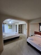 MK Hotel Beach