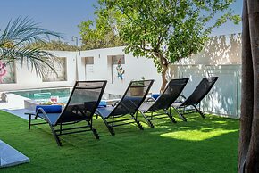Paradissia Luxe Villa With Private Swimming Pool