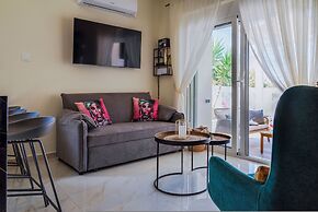 Paradissia Luxe Villa With Private Swimming Pool