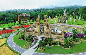 The Blooms Villa