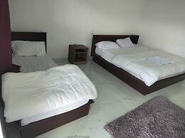 MahaGauri Hotel & Resort