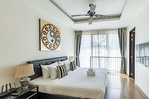 Awesome 3bd Townhouse with a patio