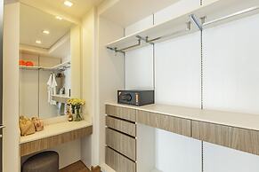 Awesome 3bd Townhouse with a patio